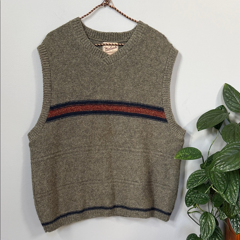 Woolrich V-Neck Sweater Vest in Olive with Stripes